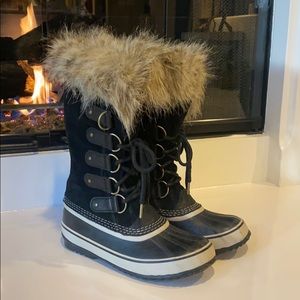 Sorel Joan of Arctic Boots
